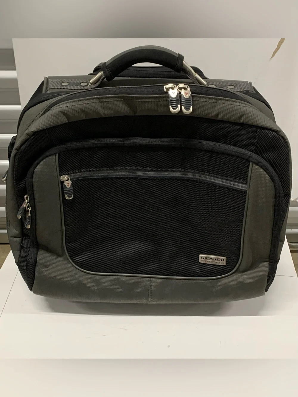 Men's Black and Olive Laptop Briefcase